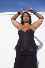 Load image into Gallery viewer, Plus Lacey Bow Corset
