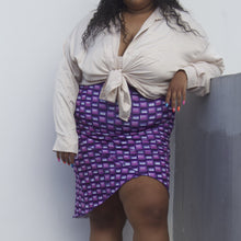 Load image into Gallery viewer, Plus Geometrical-Pattern Stretch Midi Skirt
